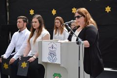 Image may contain: 5 people, people standing